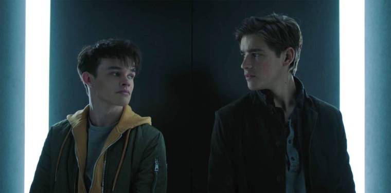 B68EF3BF-F5D7-4818-870E-84FE1F90D56D